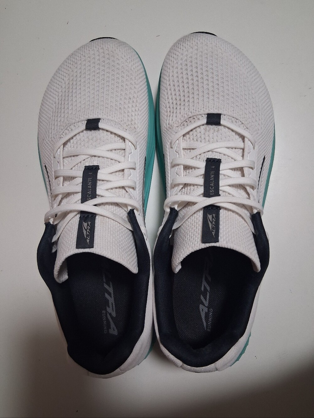 Altra Escalante 4 Womens 9 Zero Drop Lightweight Road Running Shoes White Blue - Picture 6 of 7